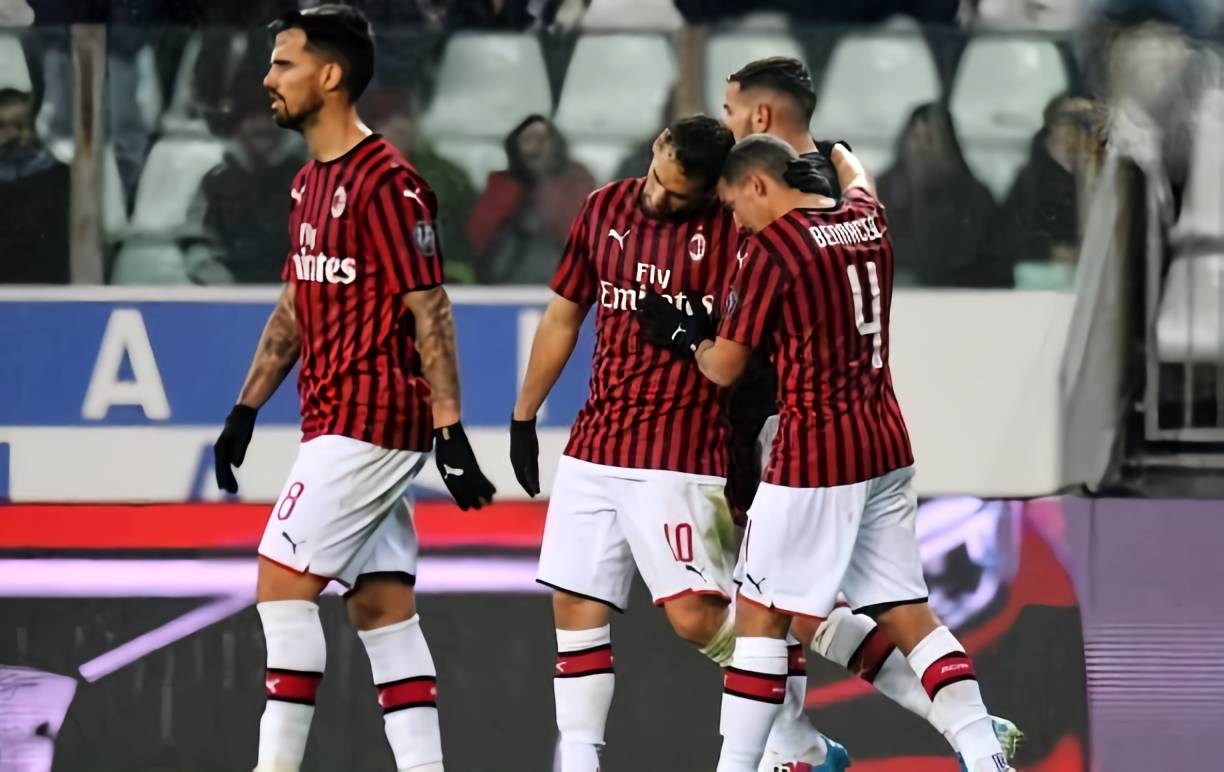 后腰斜插牵 后腰斜插牵